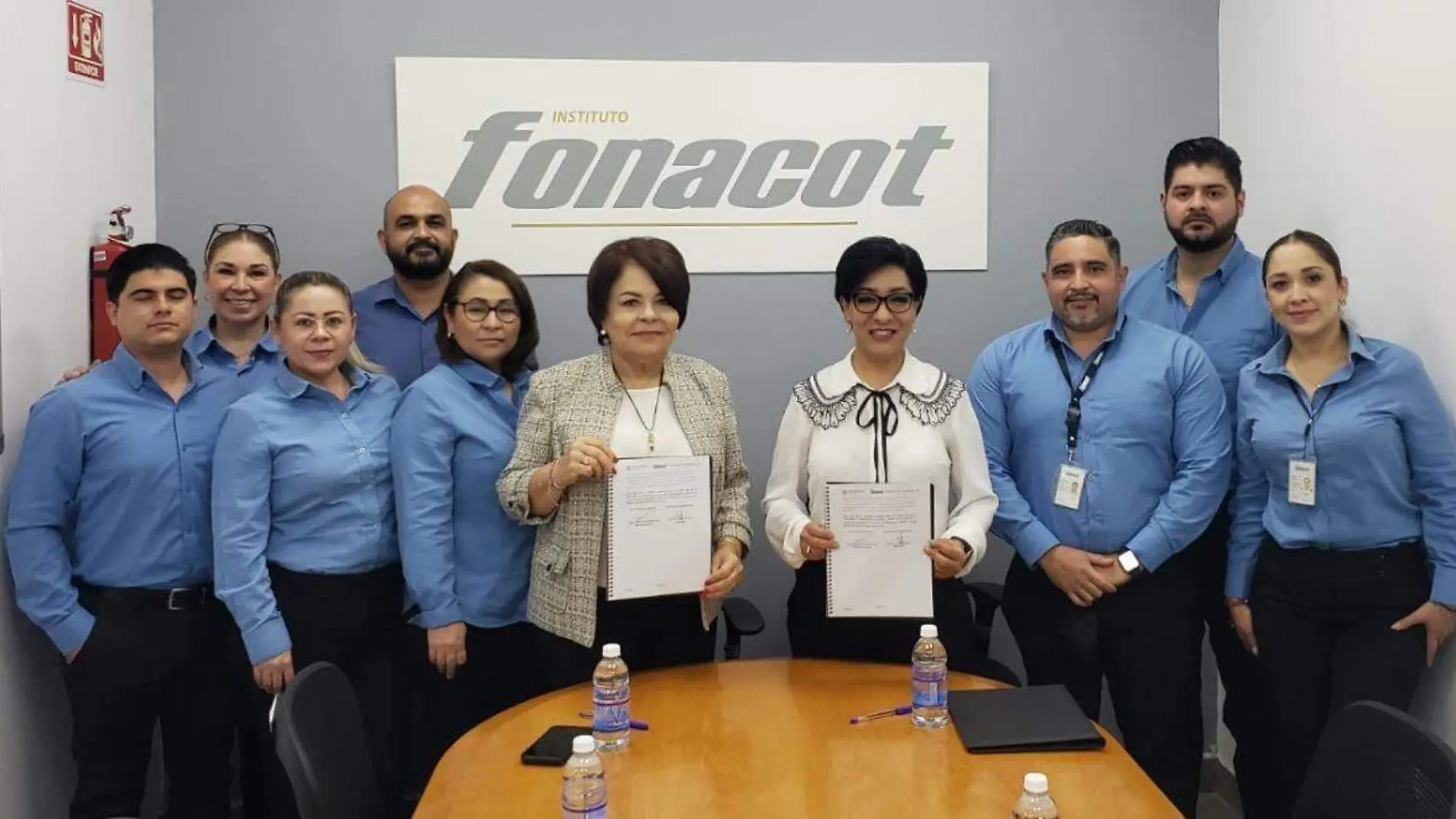 Firma de convenio Canacintra Hermosillo y Fonacot (2)